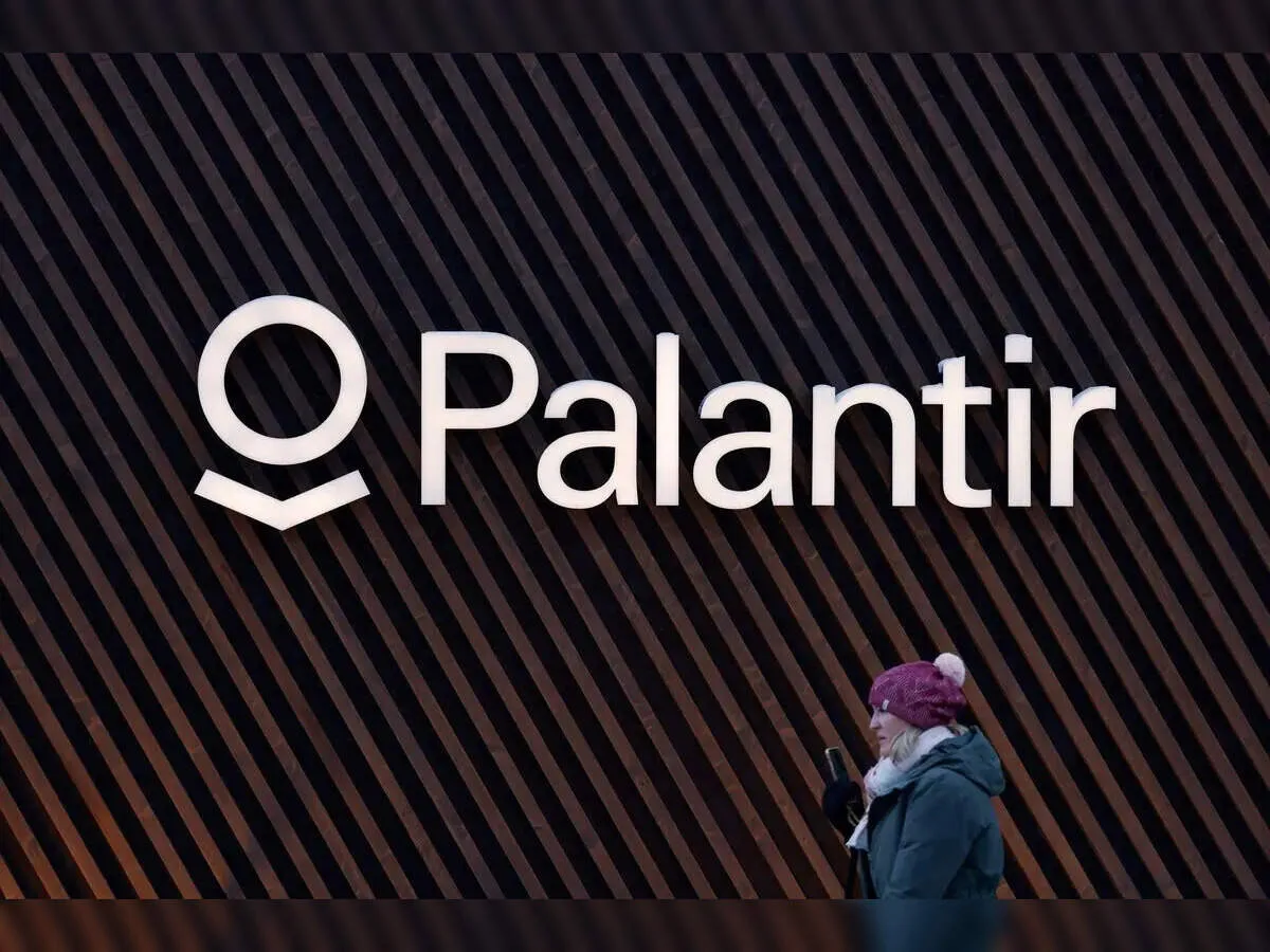 Palantir boosts annual revenue forecast as US government demand surges