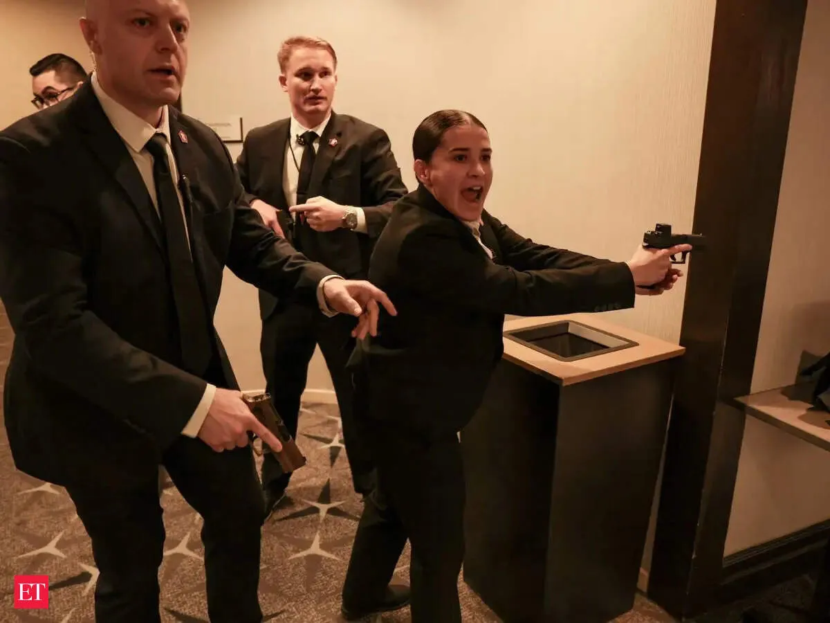 Trump Melania rushed out after shotgun attack at White House Correspondents dinner chaos