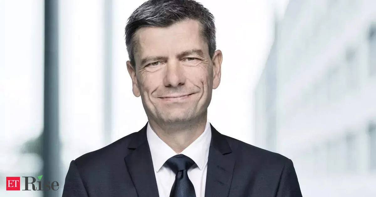 Maersk pushes to put more women on ships aiming equal cadets by 2027