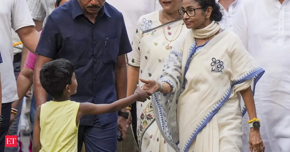 Mamata Banerjee says full BJP force including cabinet and CMs won’t sway Bengal votes