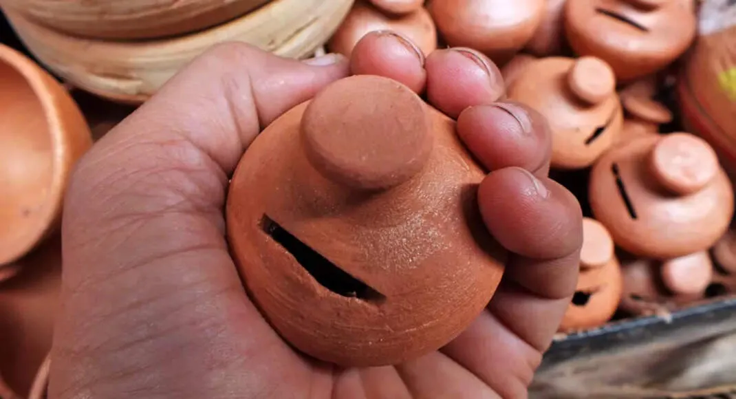 Banks miss the surge in Indian savings as shares and mutual funds explode 15x