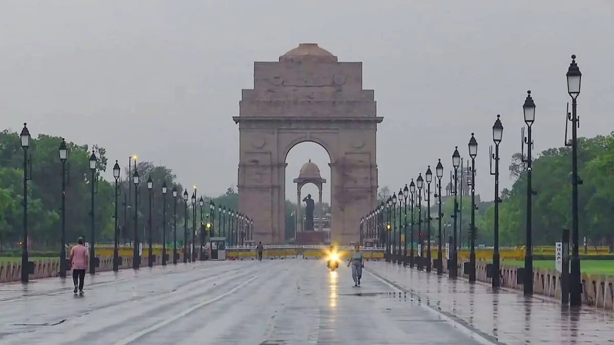 Delhi Hailstorm Breaks Heatwave as IMD Warns of More Thunderstorms and Gusty Winds