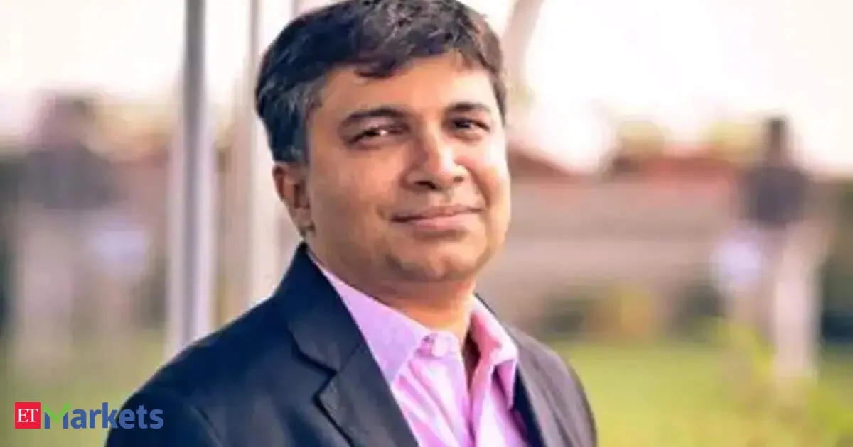 Marico CEO targets Rs 15000 crore revenue by FY27 with Parachute resilience and premium Saffola push