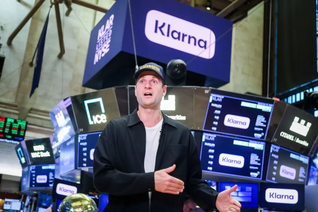 Klarna CMO Creates AI Clone to Field Complaints After Budget Cuts