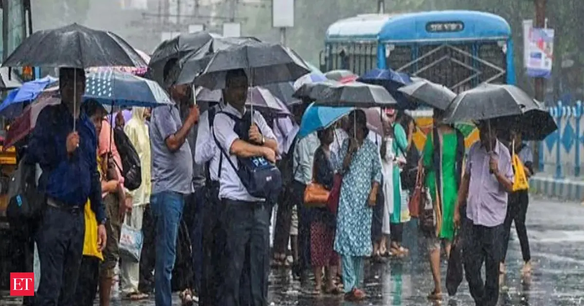 Kolkata polling day weather turns stormy with IMD yellow alert and rain across Bengal districts