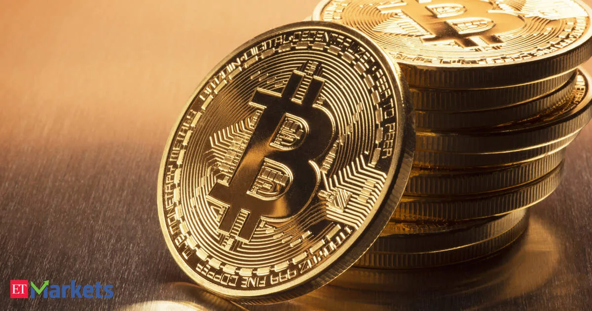 Bitcoin steadies above 66600 after weekend plunge driven by US Israel Iran tensions