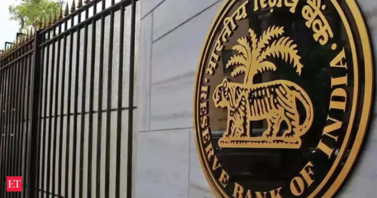 RBI draft on non banks threatens CICs with costly listing and new compliance rules