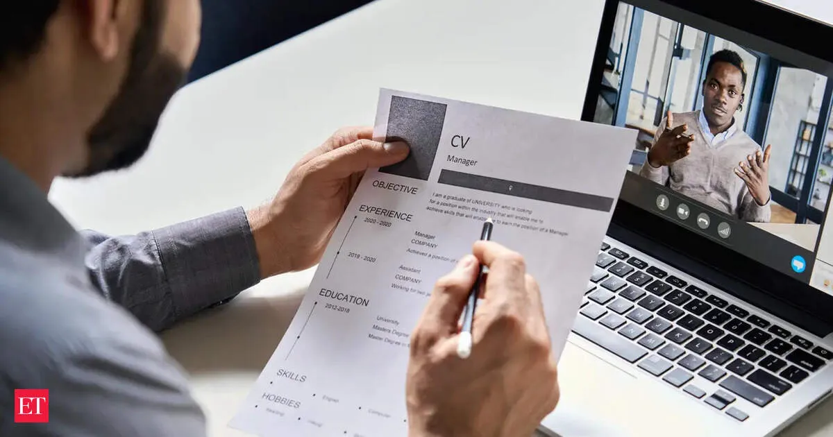 Job candidate dumps application after HR no show and sparks viral backlash on unprofessional hiring