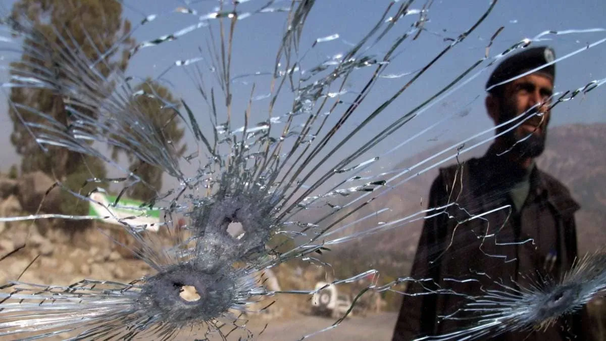 Afghanistan summons Pakistan envoy protesting strikes near Kunar university along Durand Line