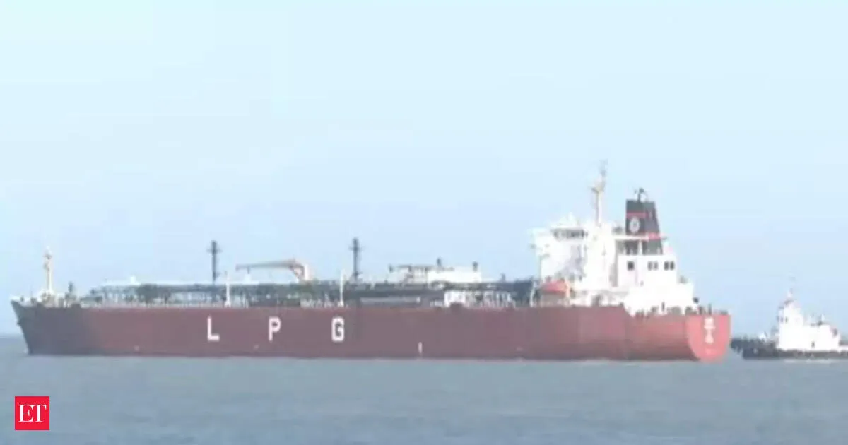 US Iran war rumbles as two India bound LPG tankers slip through Strait of Hormuz