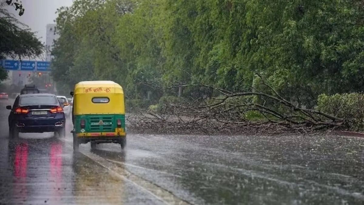 Delhi NCR set for thunderstorms and gusty winds in next two hours IMD warning hits nowcast