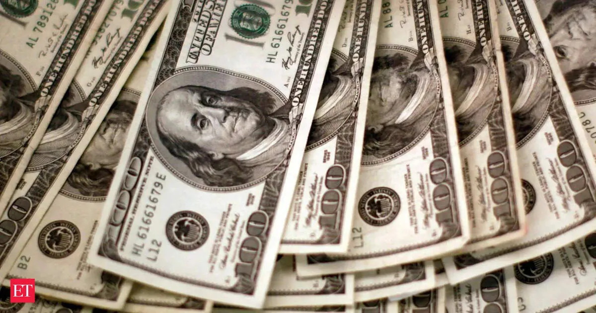 Global debt climbs to nearly 353 trillion as investors shift away from US Treasuries