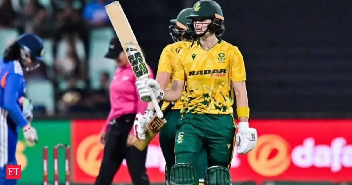 Wolvaardt and Luus fifties power South Africa to 8 wicket win over India