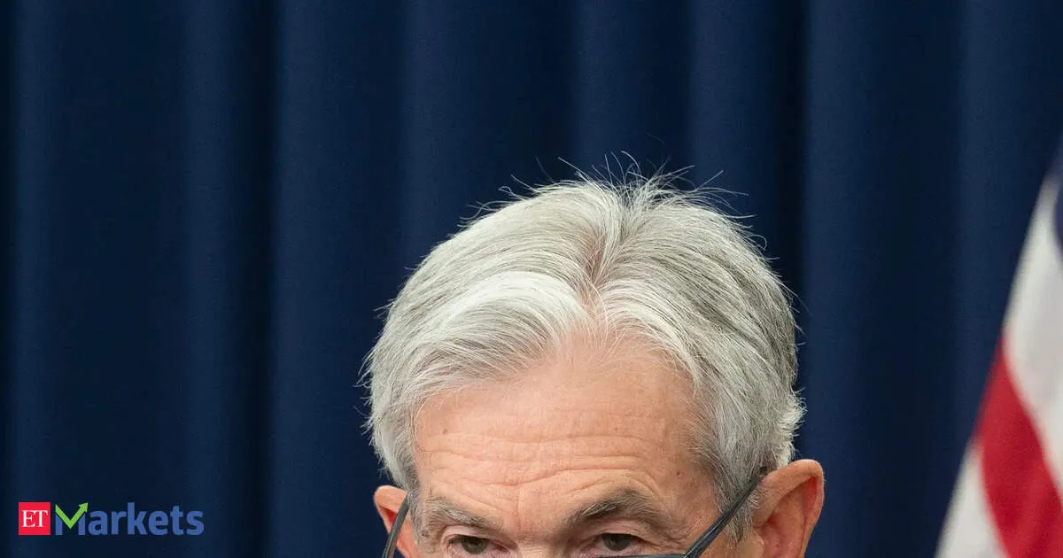 Powell signals he will stay on the Fed even after stepping down as chair