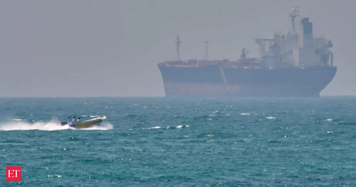 US sanctions linked to Strait of Hormuz raise fears over global oil shipping lanes