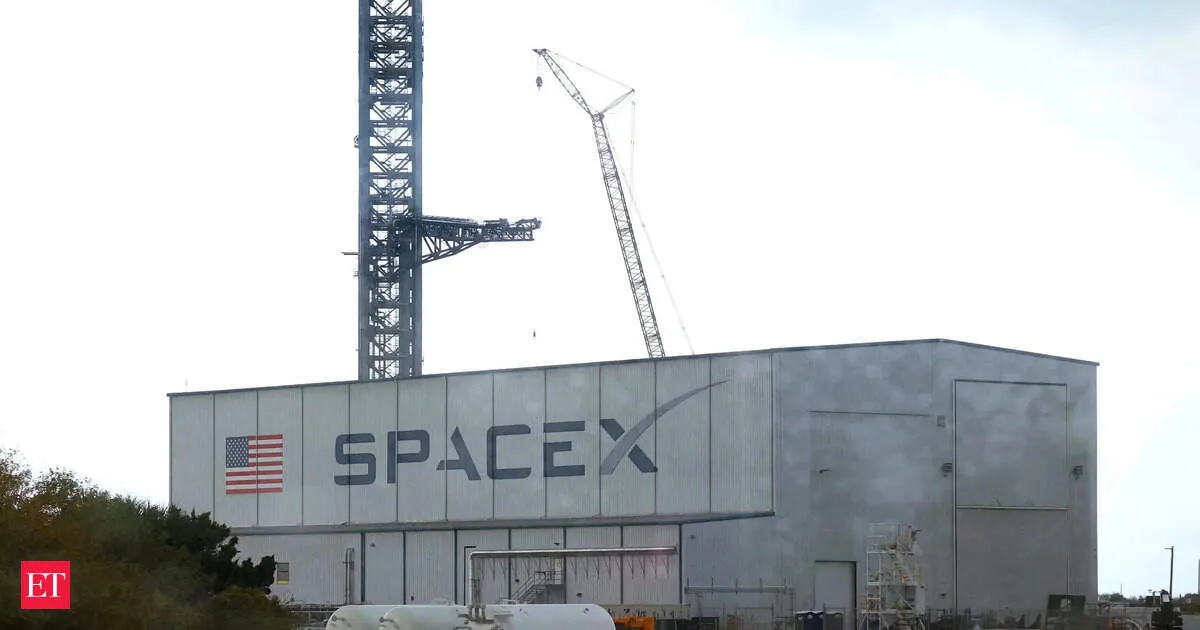 SpaceX Falcon Heavy scrub leaves Florida’s rocket calendar shifting to Atlas V and Starlink