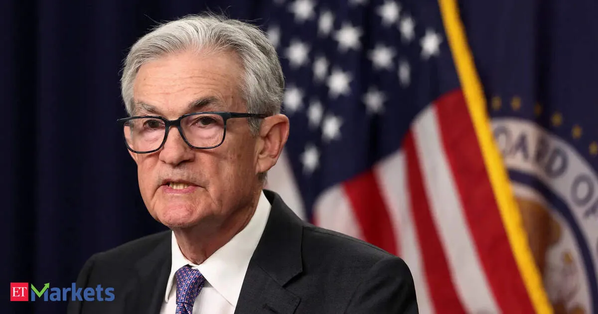 Powell’s final Fed meeting looms as rates likely stay put amid political pressure