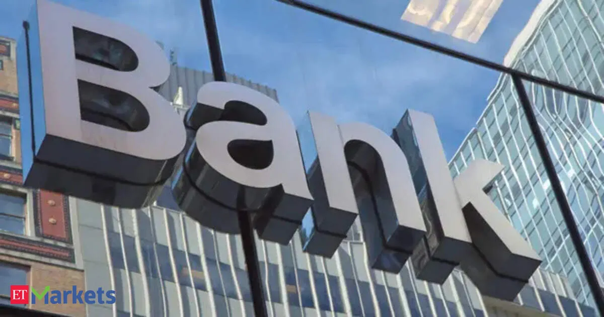 Banking stocks slide again as HDFC and Axis weaken dragging Nifty Bank by 440 points