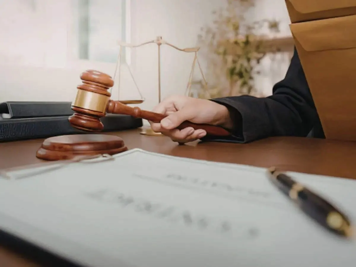 Florida proposal to block immigrant students from colleges draws fierce opposition