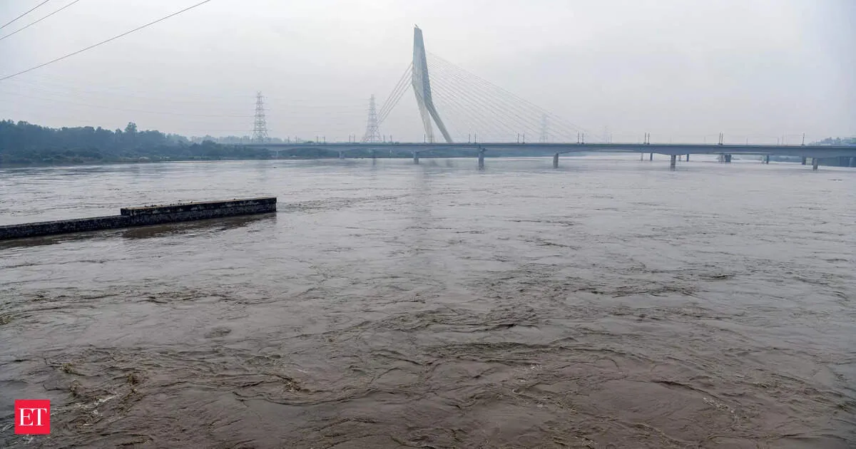 Yamuna chokes in Mathura and 2027 election stakes explode over polluted water