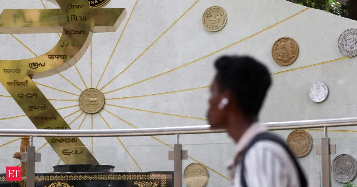 India banks turn sluggish as loan recoveries drag and tangled laws block lenders CII warns