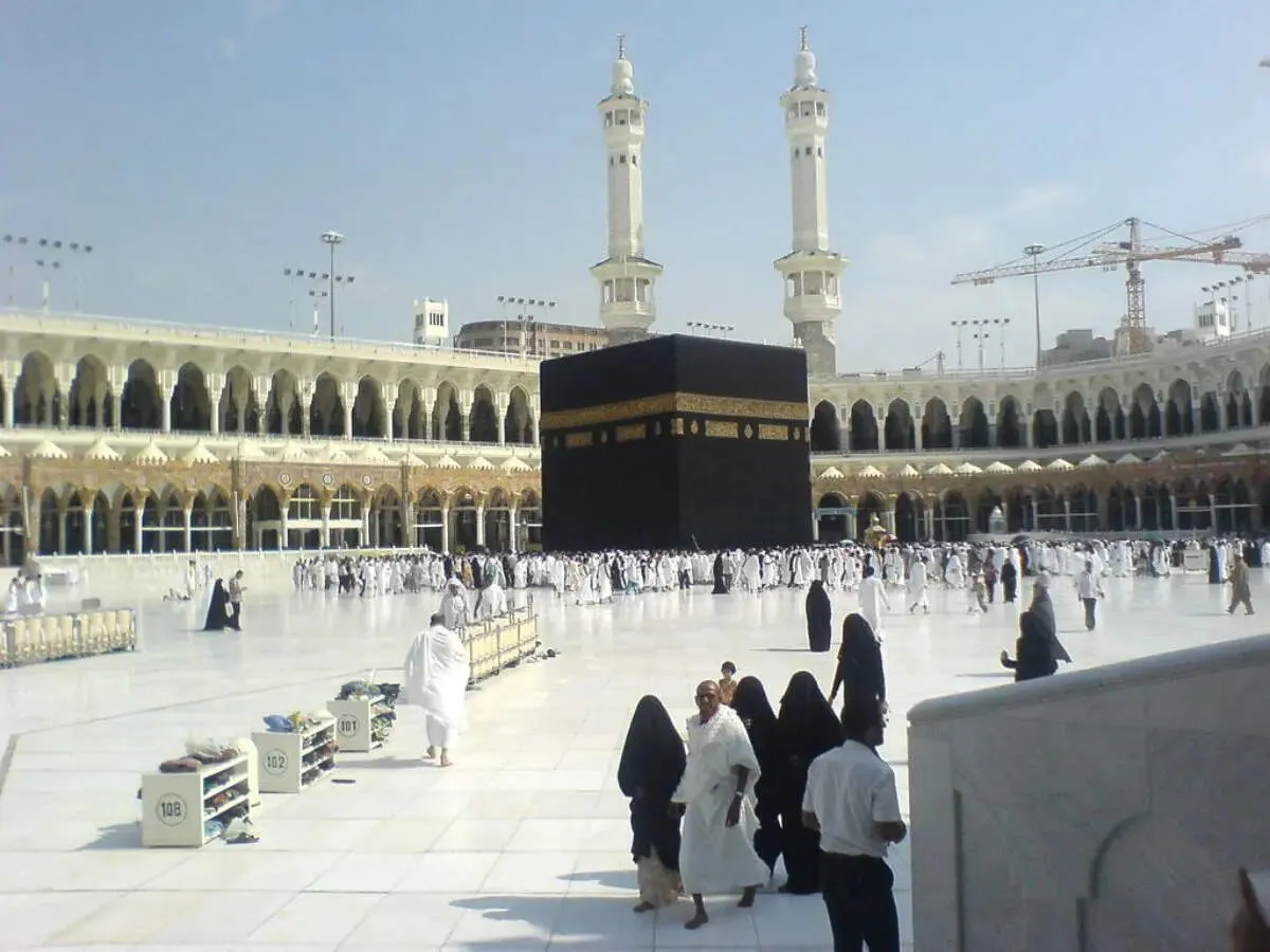 Saudi Arabia fines and bans illegal Hajj participants for a decade in crackdown