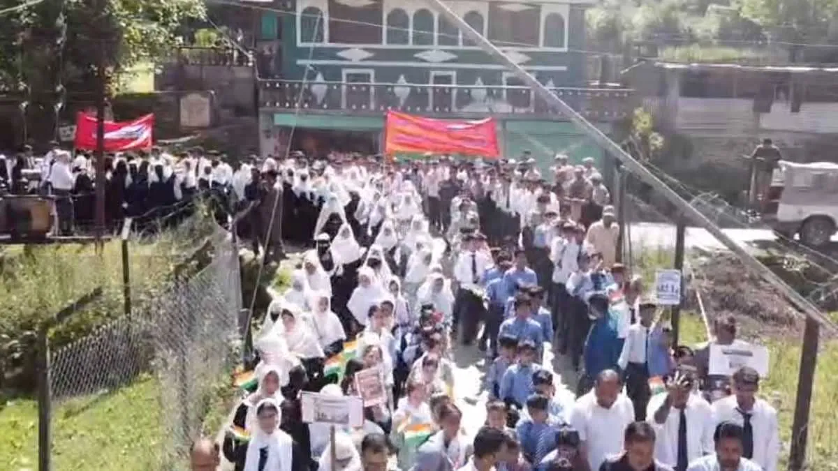 Over 2000 students march in J and K to condemn terrorism on Pahalgam anniversary