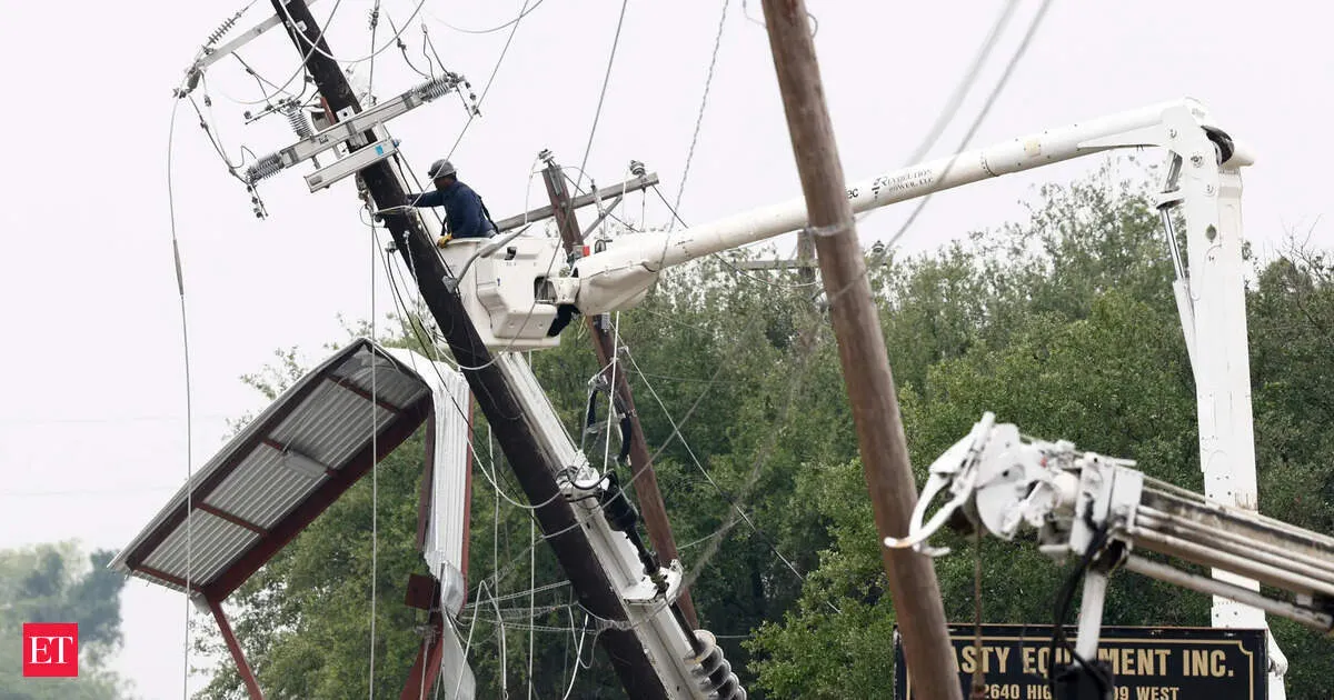 Tornadoes and severe storms threatened across Texas to Tennessee on Tuesday