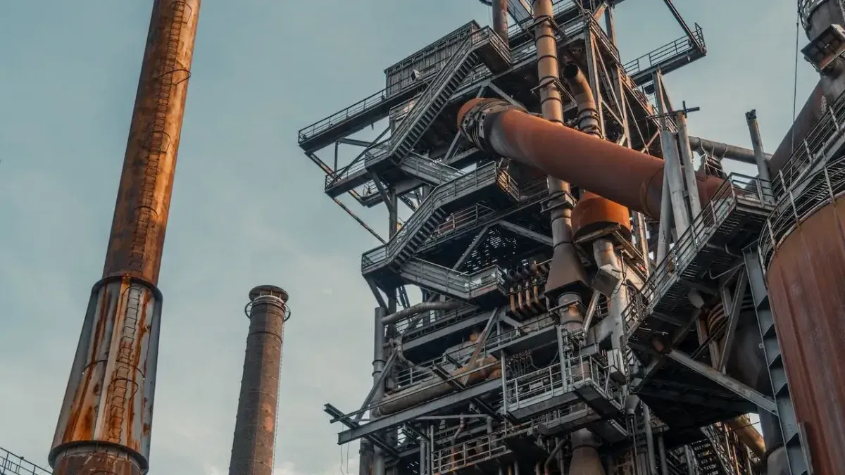 China issues first formal blocking order against US sanctions on teapot refiners