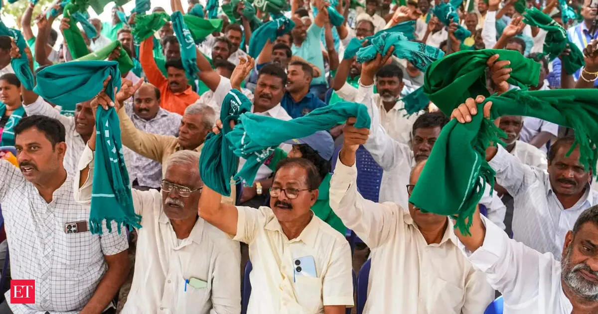 Karnataka Farmers Clash With Police Over KIADB Land Acquisition Allegations of Dragging and Assault