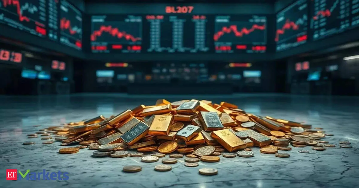 Gold and silver plunge on MCX as crude surges and Iran talks stall — buy or wait