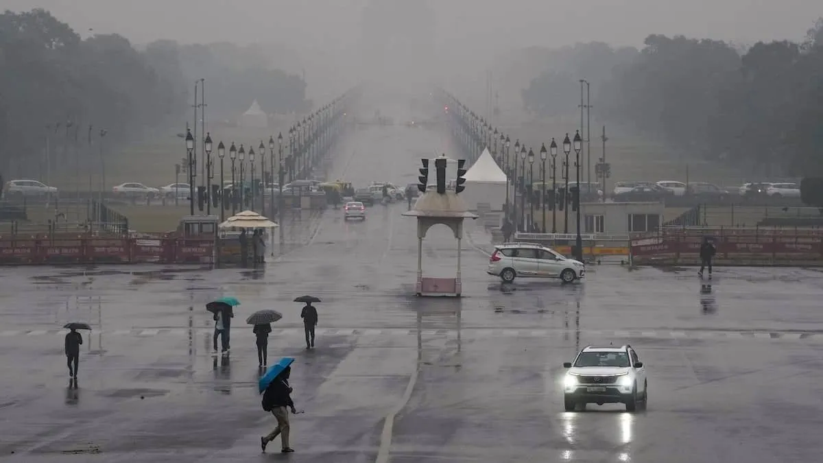 Delhi NCR Rain and Thunderstorms Smash Heatwave as Temperatures Drop Fast