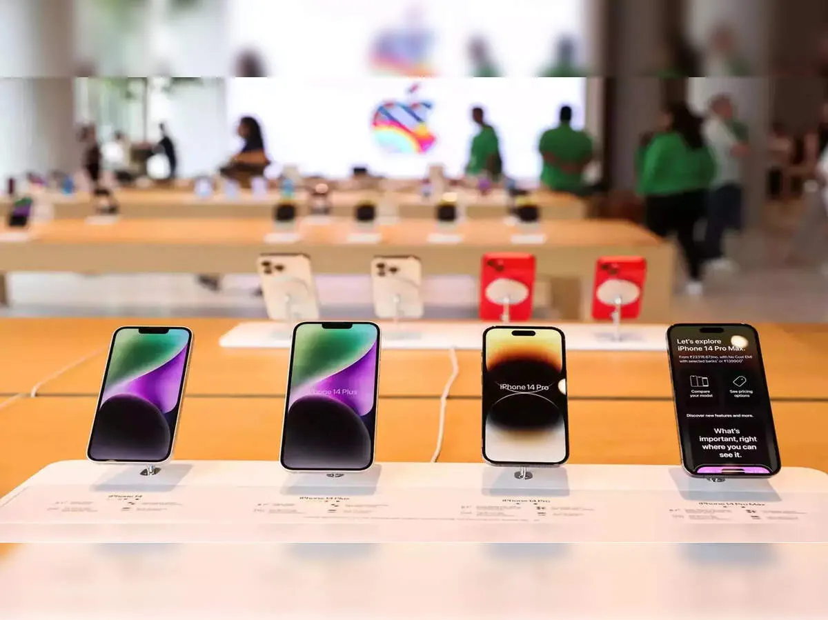 Apple leads India premium phones while Vivo tops overall shipments in September quarter IDC data