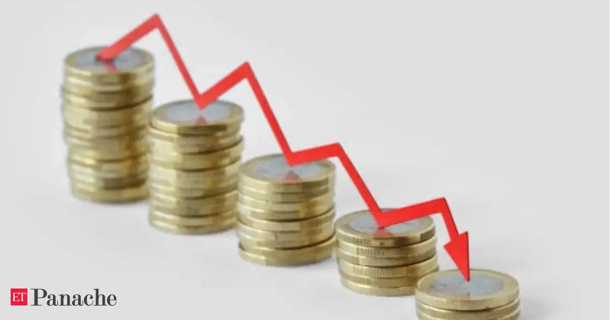 Startup founder offers just Rs 5000 for Content Head role sparking backlash and pay ethics debate