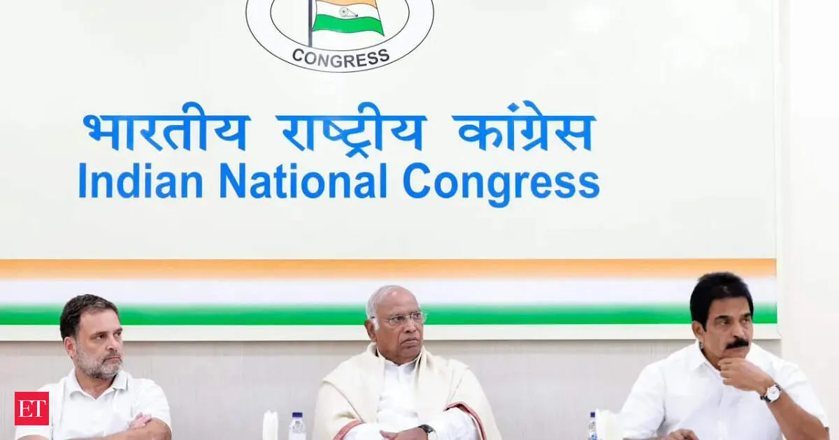 Congress seeks former PCC views in Kerala CM race to build broad consensus