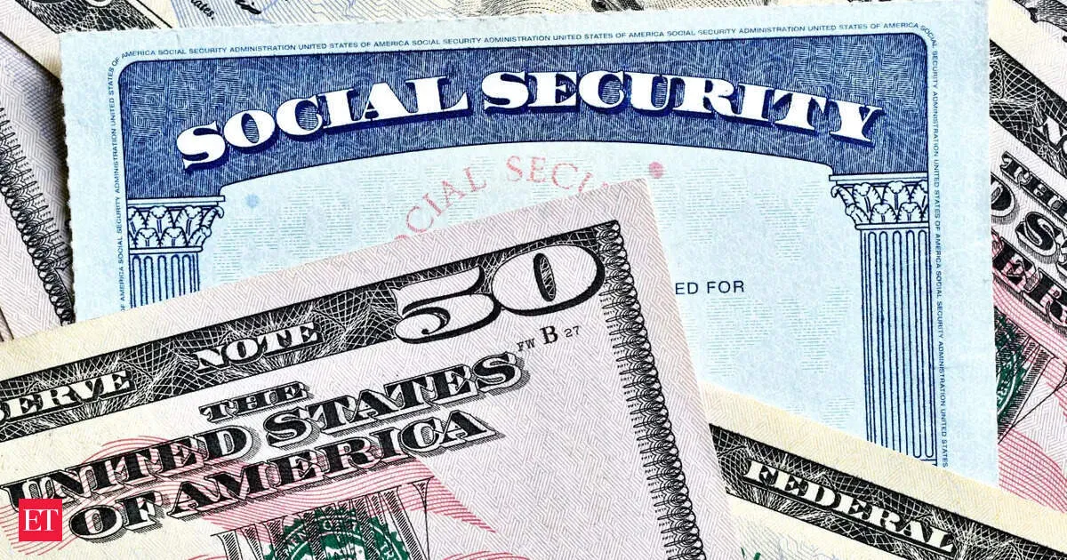 Check your pay now Social Security for men may be higher yet still not enough