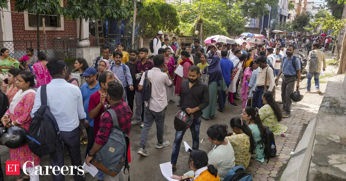 SSC issues tough warning over social media question paper talk with jail up to 10 years