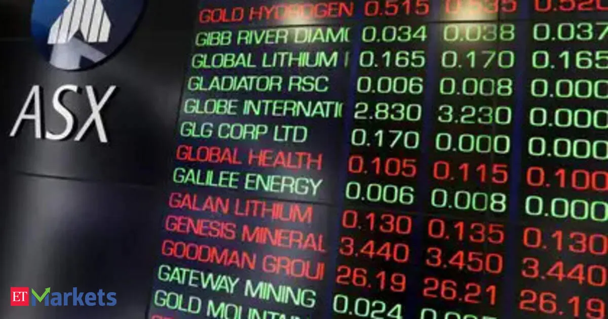 Australian shares bounce back sharply as banks surge and miners rally on risk sentiment