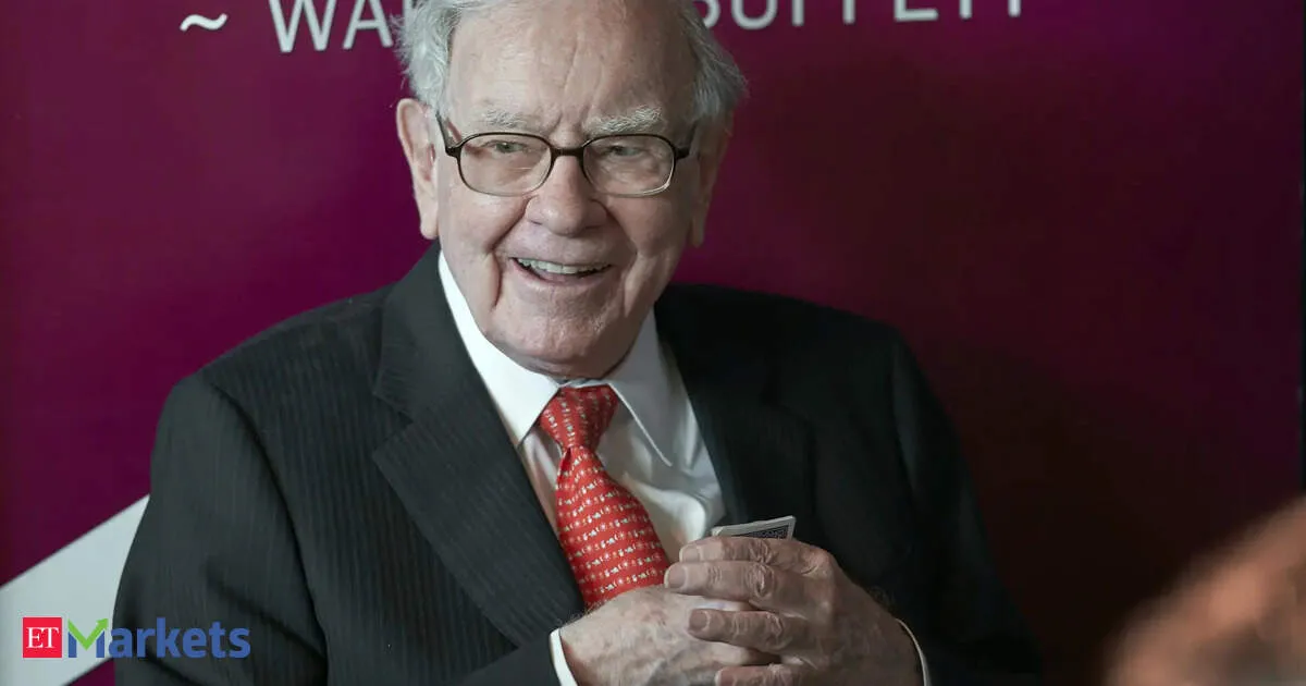 Buffett Praises Successor Greg Abel Saying He Does Everything He Did and More