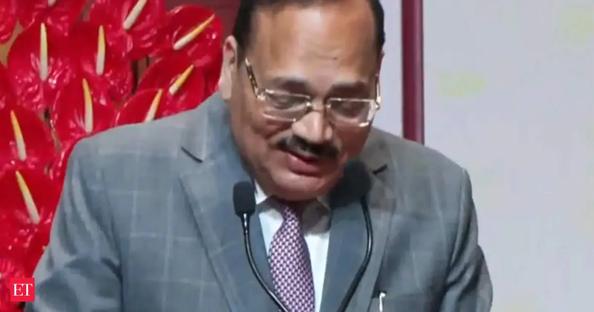 CJI Surya Kant blasts unemployed youth and lawyers seeking senior advocate status in Supreme Court hearing
