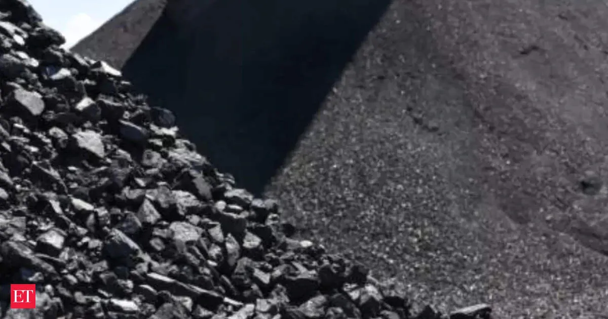 India coal stocks reach 90 days as production hits one billion tonnes for second year