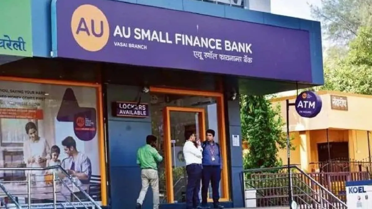 RBI OKs Kotak Mahindra Bank to buy nearly 10% in AU Small Finance Bank stake
