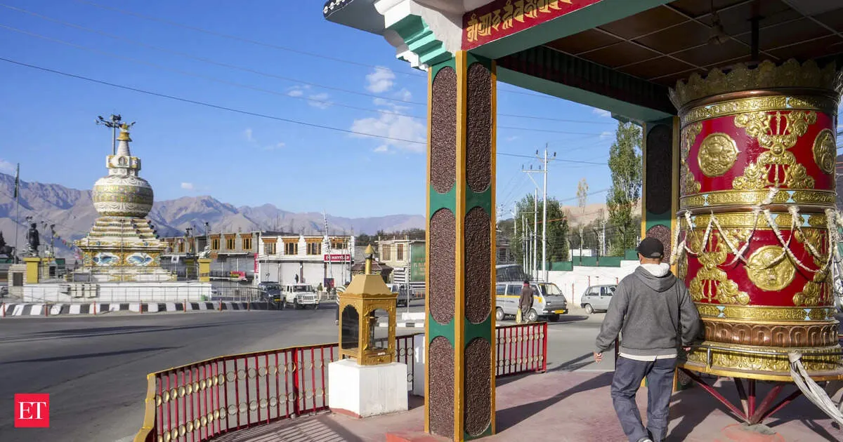 Ladakh cuts red tape for tourism as new rules simplify licences and boost business