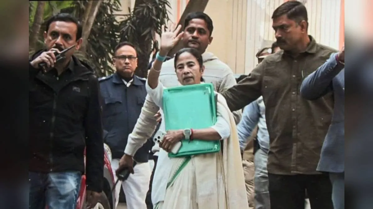 Supreme Court warns Mamata Banerjee over obstructing probes calling it perilous to democracy