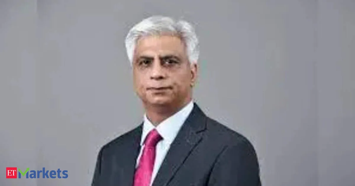 RBI tightens FX rules to calm rupee as offshore pressure still lingers