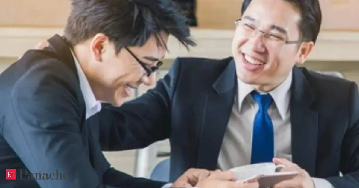 Boss grants three months paid leave after burnout confession and the reply goes viral