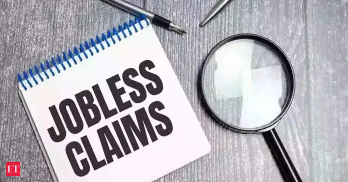 US jobless claims tick up to 211000 but labor market stays steady