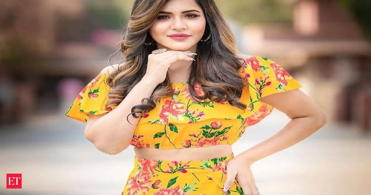 Ashu Reddy Accused of Rs 9.5 Crore Fraud Over Marriage Promise to NRI Techie Denies Claims