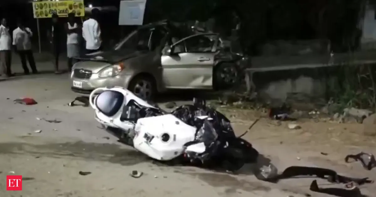 Hyderabad Dhoom Suzuki Hayabusa crash at 160 kmph kills four including infant