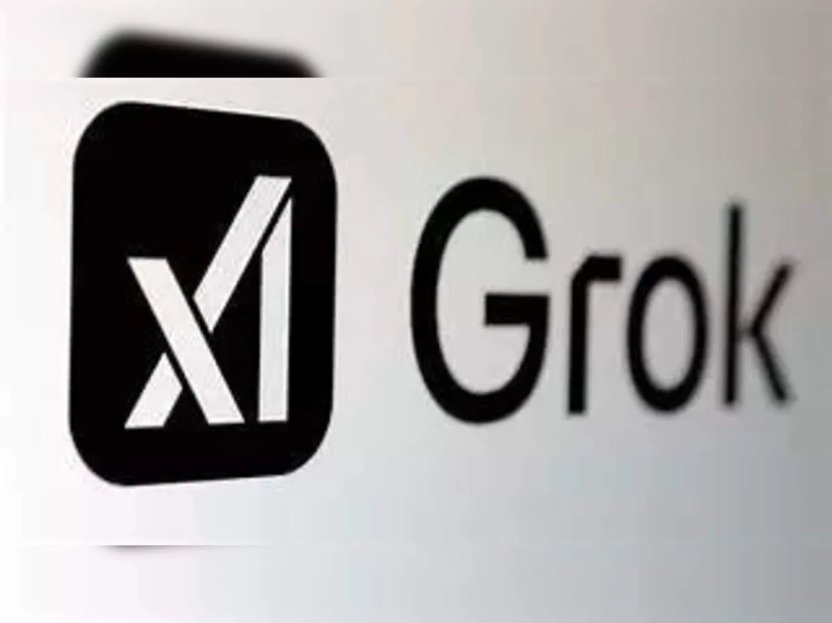 Grok users report app web outage and login failures as replies disappear